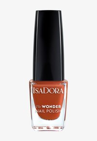 Esmalte de uñas Isadora Wonder en un tono cálido marrón anaranjado, con un elegante tapón negro y un frasco de vidrio transparente.