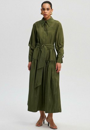 Touché Privé BALLOON SLEEVE WITH BELTED WAIST - Vestido largo - khaki