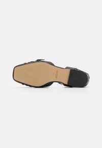 Bronx LORR-I - Balerini cu barete - black