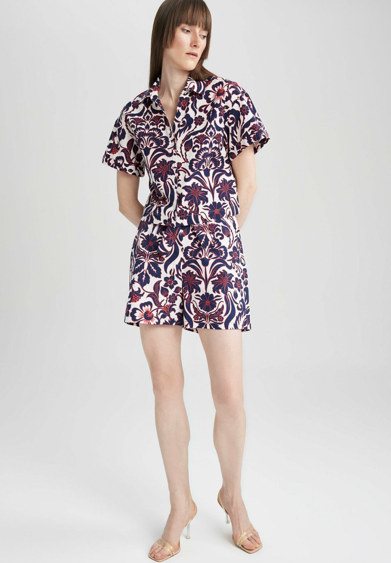 DeFacto Shorts beige DeFacto Shorts beige