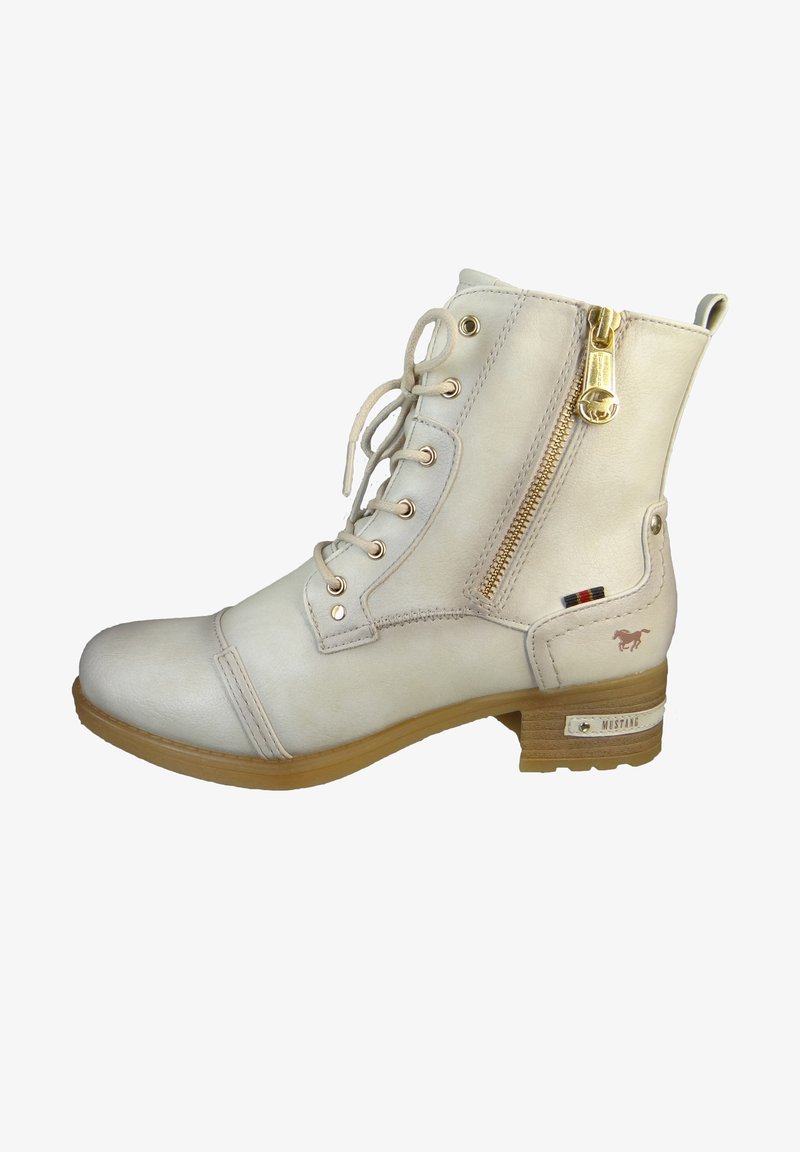 Bottes de cheville en beige avec une finition en cuir lisse. Présentent un laçage sur le devant, une fermeture éclair sur le côté et un talon en bois. Comprennent un logo et des accents décoratifs.