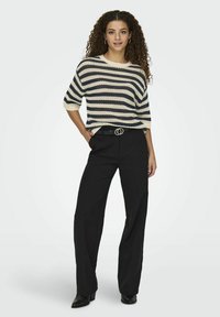 JDY JDYTIKKA - T-Shirt print - sandshell