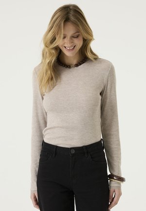 Garcia, ADULTS - FEMALE T-SHIRTS - Long sleeved top - sand melee