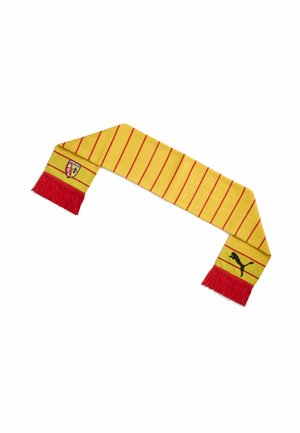 Gult tørklæde med diagonale røde striber, røde frynser, RC Lens fodboldklublogo i den ene ende og sort Puma-logo i den anden ende.