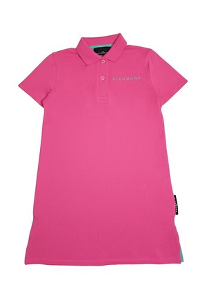 Abito polo rosa acceso a maniche corte con colletto, due bottoni e stampa "RICHMOND" sul petto.