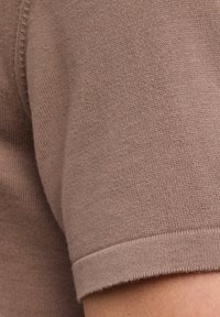 FALKE BASIC COTTON POLO - Polo - soil
