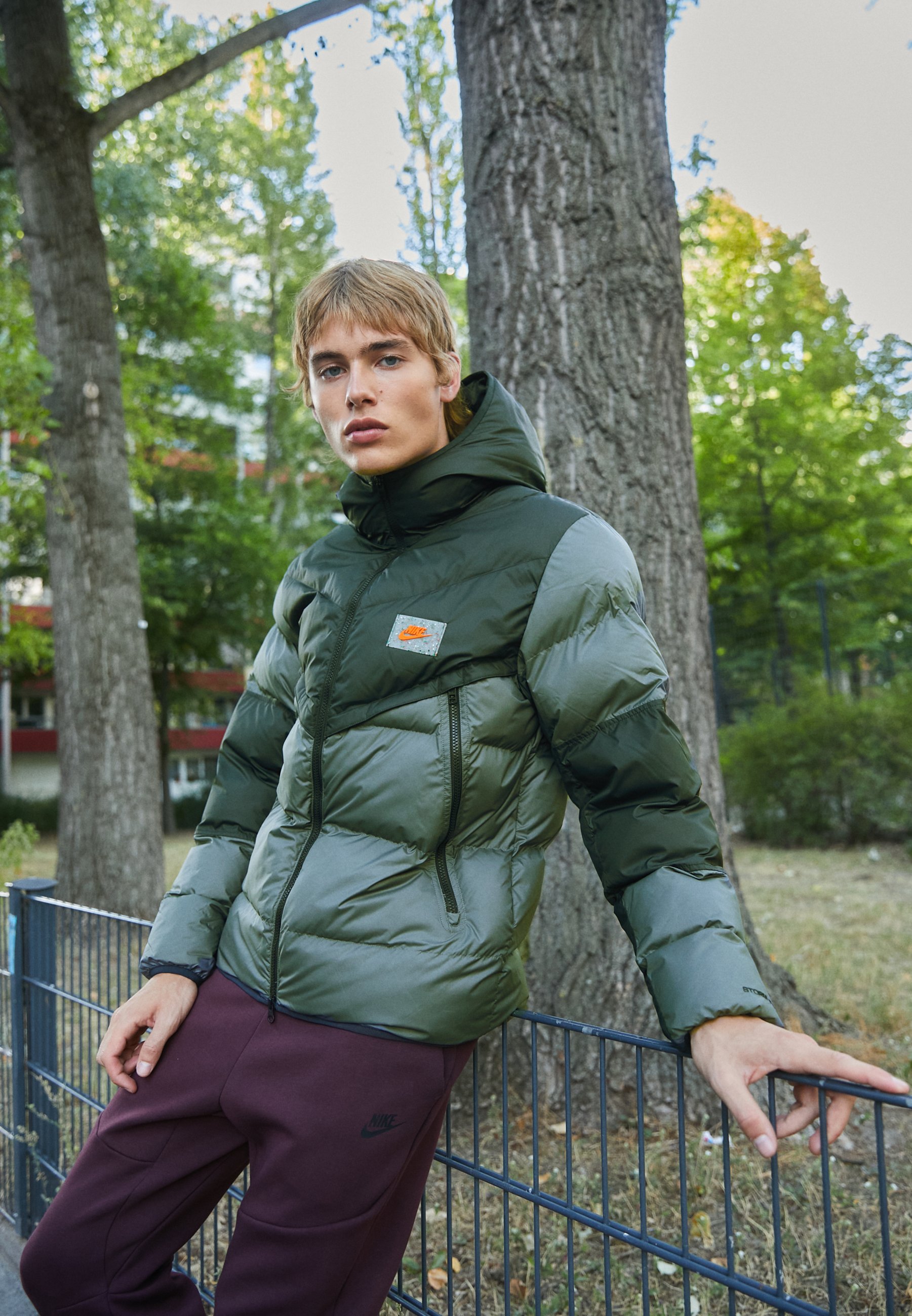 Nike Sportswear Hooded Down Jacket Black atelieryuwa.ciao.jp