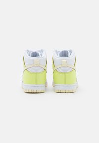 Nike Sportswear DUNK HIGH - Sapatilhas de cano alto - white/cashmere/light lemon twist/pure violet/pale coral