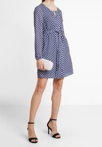 Anna Field Vapaa-ajan mekko - white