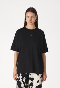 JJXX JXALVA LOOSE PRINT TEE - Jednoduché tričko - black