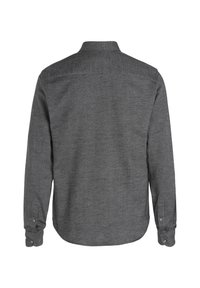 Chemise gris foncé à manches longues avec poignets boutonnés, un empiècement dos droit et un col classique, vue de dos sur fond blanc.