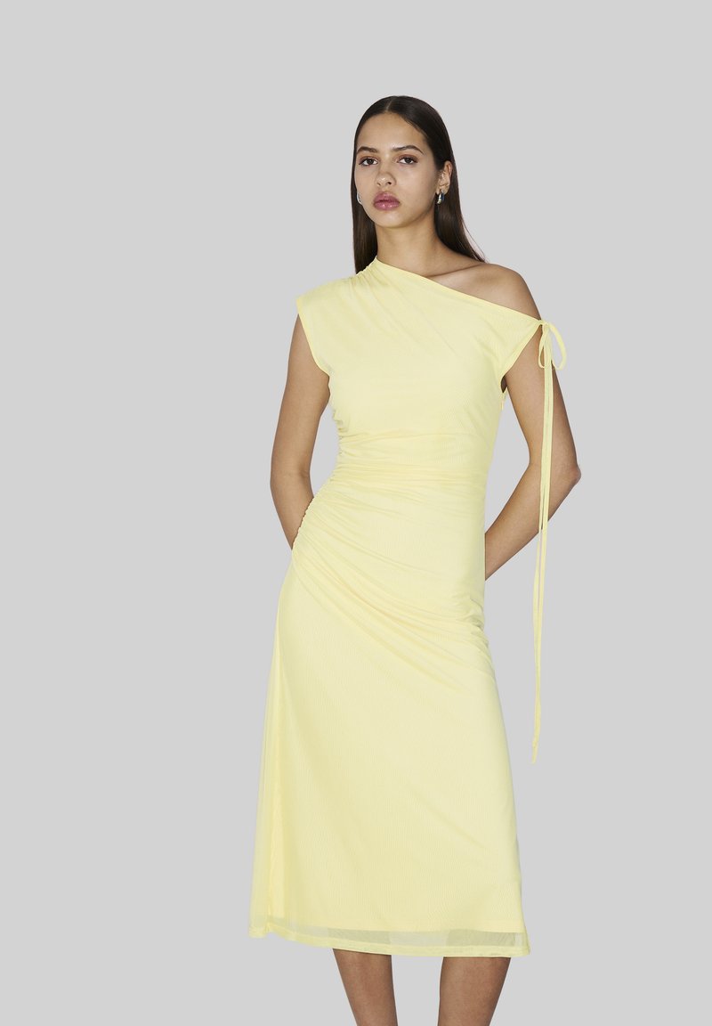 Twist TWIST DRAPED - Freizeitkleid - yellow