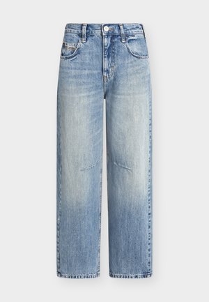Jeans denim blu a gamba larga con vita alta, chiusura con bottone e zip, tasche davanti e dietro e dettagli di lavaggio sbiadito.