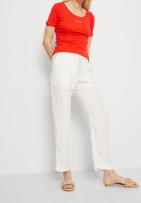 Tommy Hilfiger Tygbyxor - off-white