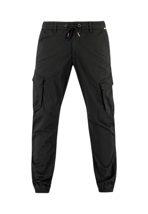 Pantalones cargo negros con puños elásticos, cintura con cordón ajustable, trabillas para cinturón y bolsillos con solapa en los muslos.