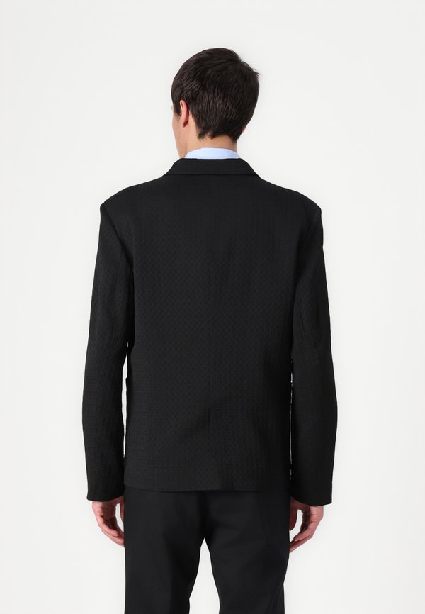 PUBLIC - Suit jacket2