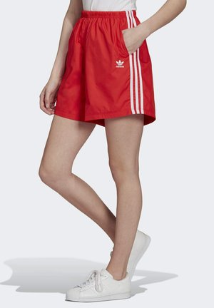 Shorts - red