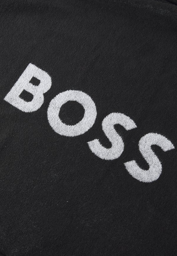 FASHION TOWEL - Beach towel2