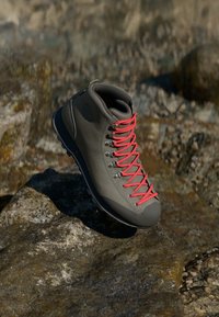 GUIDA CITY GTX UNISEX - Vaelluskengät - dark gray/gray