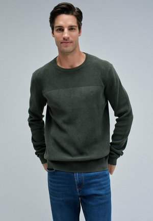 Strickpullover - grün