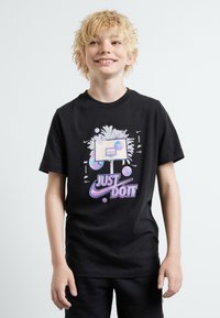 Nike Sportswear - TEE UNISEX - Nyomott mintás póló - black Miniatűr kép 1