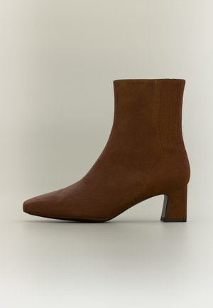 Peter Kaiser, Bottines - brown