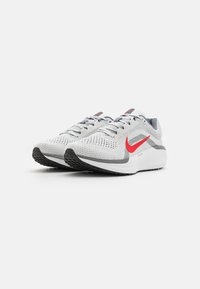 Nike Performance AIR WINFLO 11 - Chaussures de running sur route - photon dust/fire red/smoke grey/light smoke grey/black/white