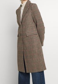 Vero Moda Klasický kabát - tan