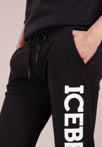 Iceberg Trainingsbroek - black