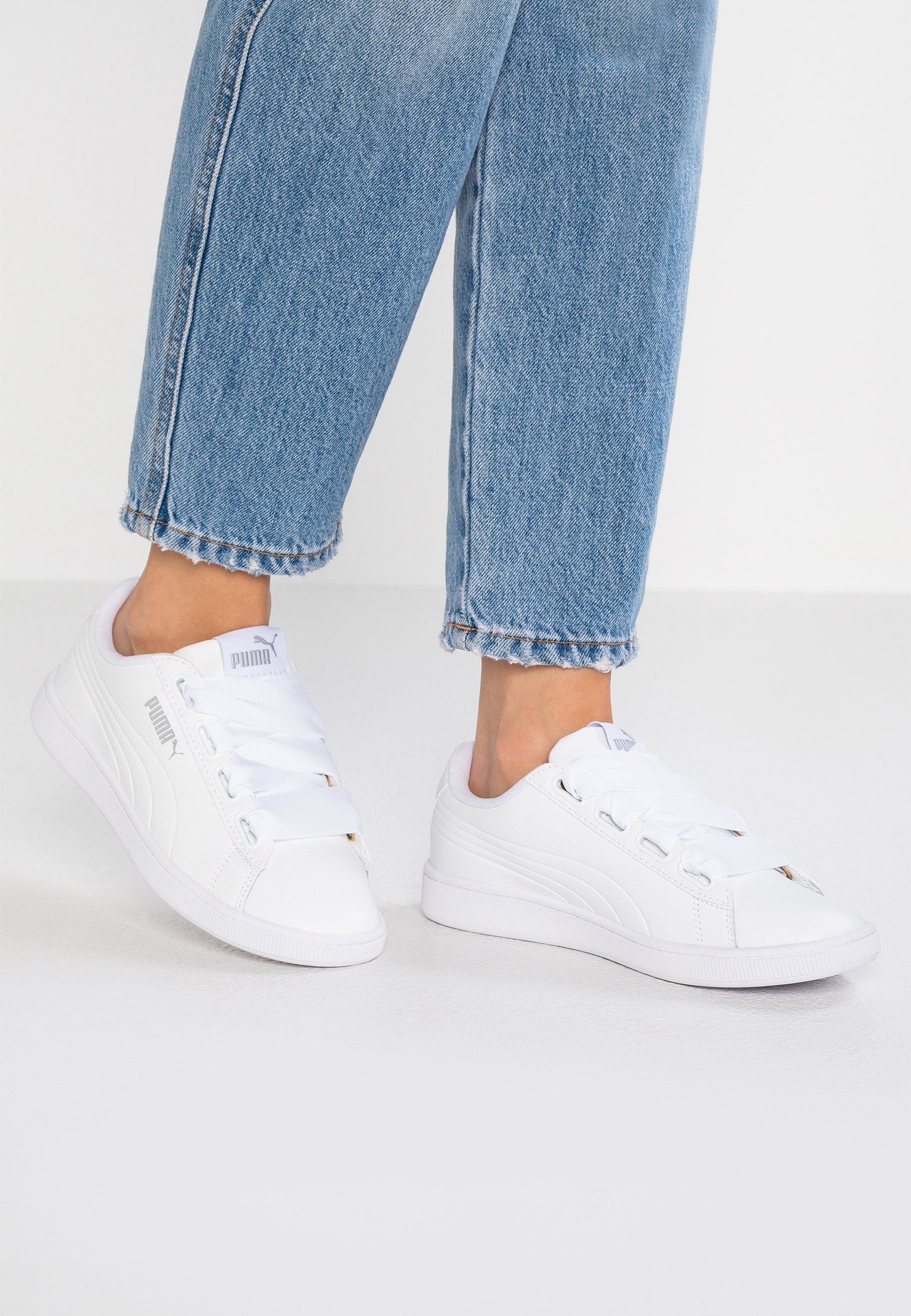 puma vikky ribbon core