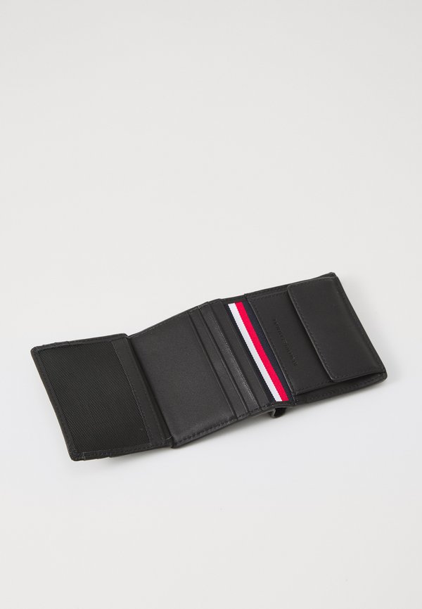 CENTRAL TRIFOLD - Wallet2