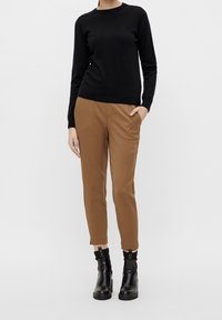 Object Maglione - black