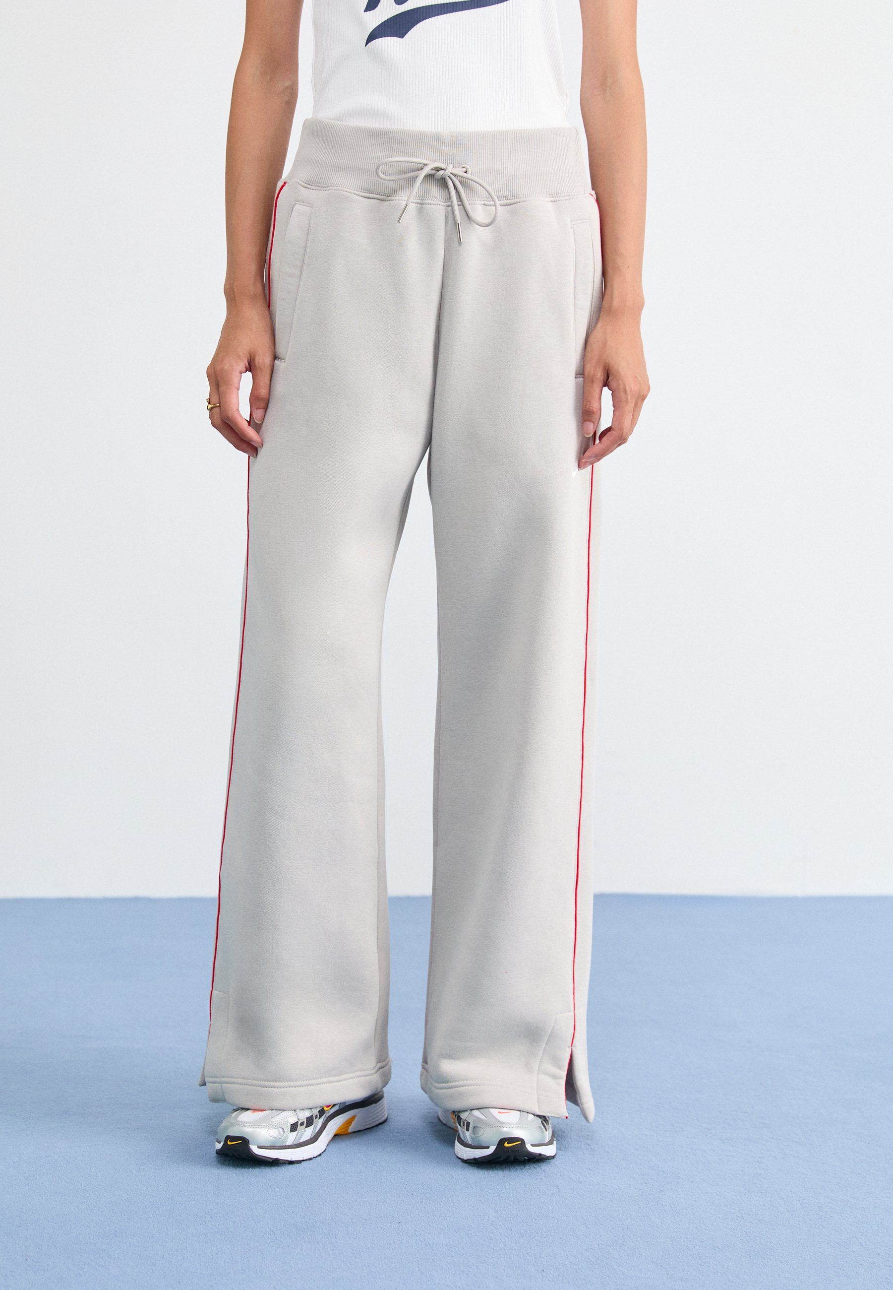 light grey womens nike sweatpants