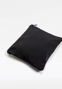 Thumbnail Image 3