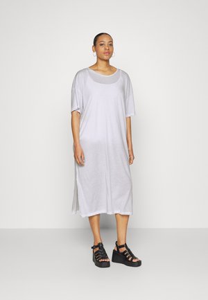 Noisy May NMMAIDEN 2/4 DRESS CURVE - Džersejové šaty - bright white