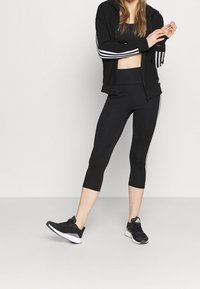 adidas Performance 3/4 sportovní kalhoty - black