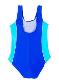 Jednoczęściowy niebieski kostium kąpielowy z jasnoniebieskimi bocznymi panelami i białymi lamówkami, z dekoltem w kształcie łódki i szerokimi ramiączkami.