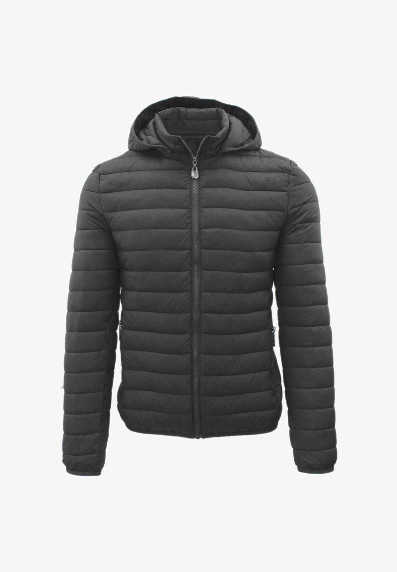 Giacca nera imbottita con cappuccio, dotata di zip frontale completa, tasche laterali e cuciture orizzontali per un tocco di texture in più.