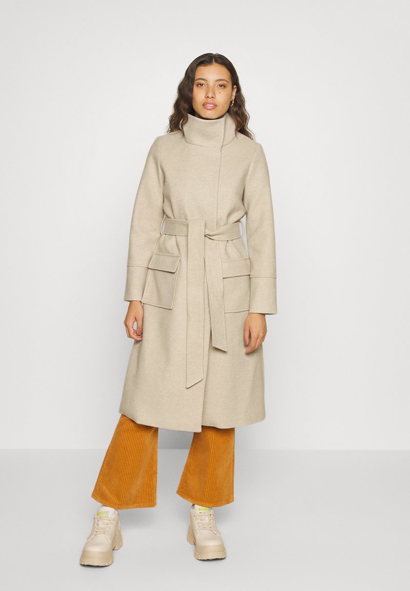 Forever New PERRY FUNNEL NECK WRAP COAT Classic coat taupe Zalando.de