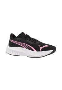 Chaussure de sport noire avec tige en mesh, rayures accentuées roses, col rembourré et semelle intermédiaire blanche. Présente un système de laçage et une semelle texturée.
