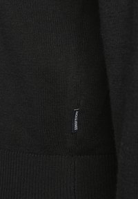 Jack & Jones JJEEMIL V-NECK NOOS - Pulover - black