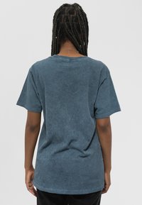 Paradiso Clothing THE 1975 I LIKE IT - Print T-shirt - blue