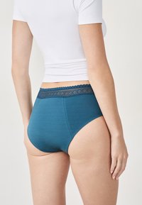 Etam - Majtki menstruacyjne