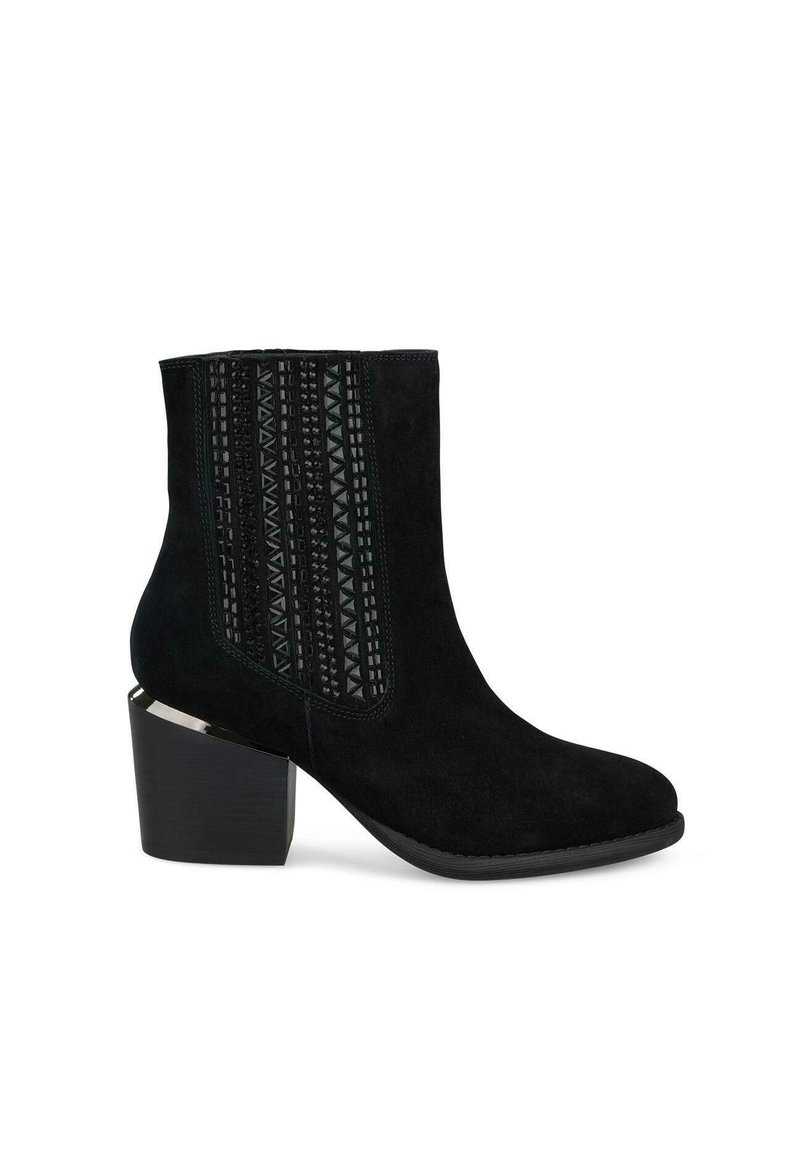 Botines camperos