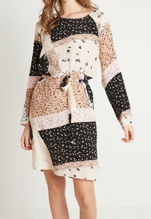 Vestido informal - camel
