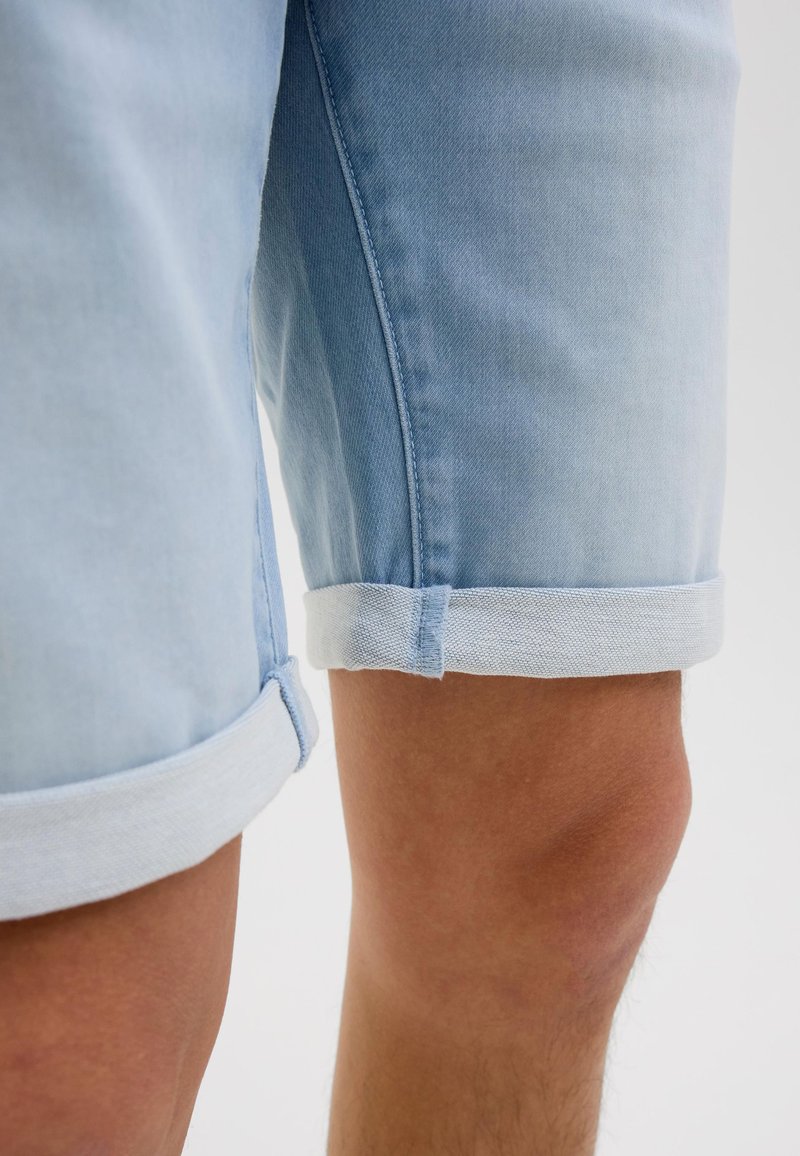 Jack & Jones RICK ICON - Shorts di jeans - black denim/nero denim Jack & Jones RICK ICON - Shorts di jeans - black denim/nero denim