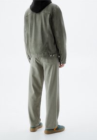 PULL&BEAR Jeansjacka - khaki