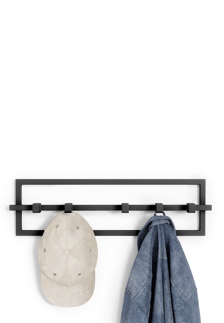Appendiabiti da parete in metallo nero con quattro ganci, con un cappello beige e una giacca in denim blu. Design piatto con una cornice rettangolare.