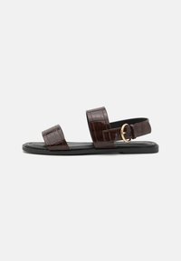 Sandals - dark brown