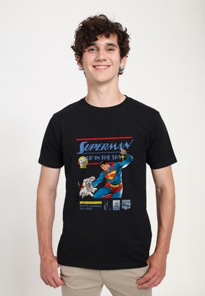 SUPERMAN - UP IN THE SKY - Triko s potiskem - black